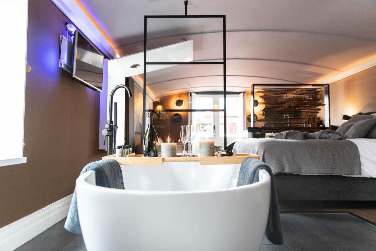 Hotel Wellnessboat De Michiel de Ruyter Groningen Exterior foto
