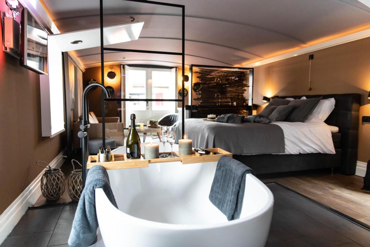 Hotel Wellnessboat De Michiel de Ruyter Groningen Exterior foto